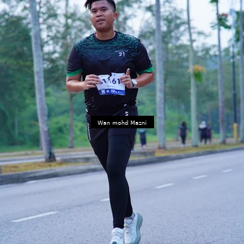 Runner Photo 8250282