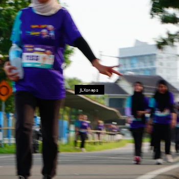 Runner Photo 8250284
