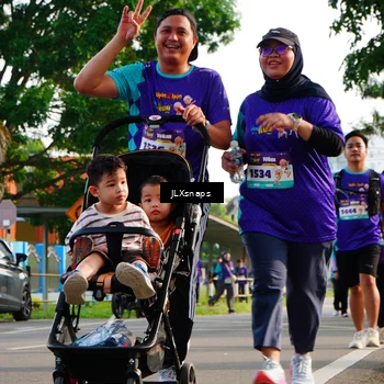Runner Photo 8250308