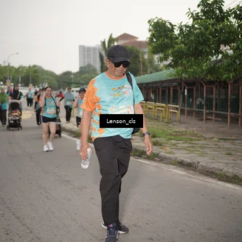 Runner Photo 8250325