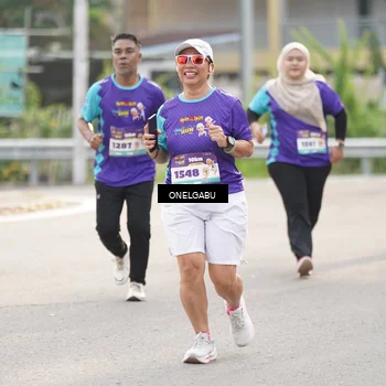 Runner Photo 8250365