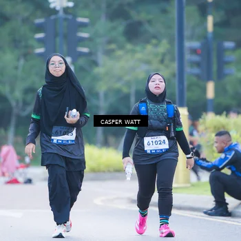 Runner Photo 8250371
