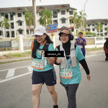 Runner Photo 8250409