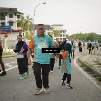 Runner Photo 8250412