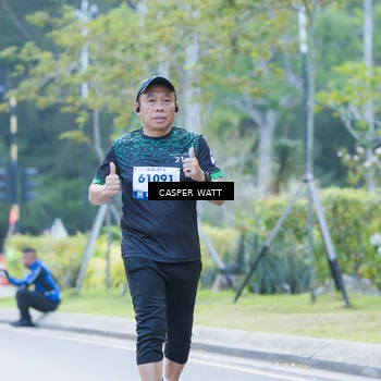 Runner Photo 8250420