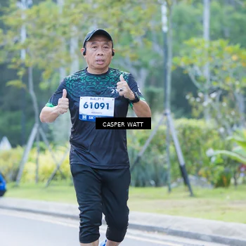 Runner Photo 8250431