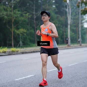 Runner Photo 8250435