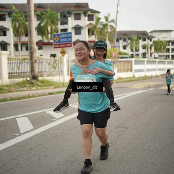 Runner Photo 8250441