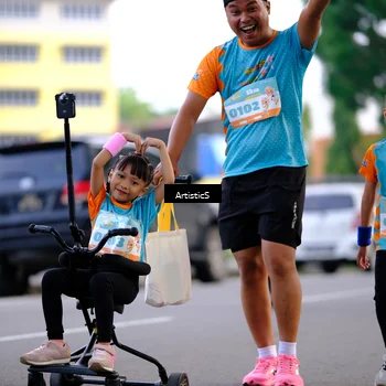 Runner Photo 8250442