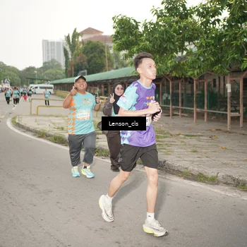 Runner Photo 8250458