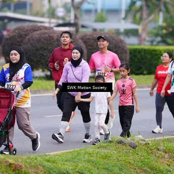 Runner Photo 8250464