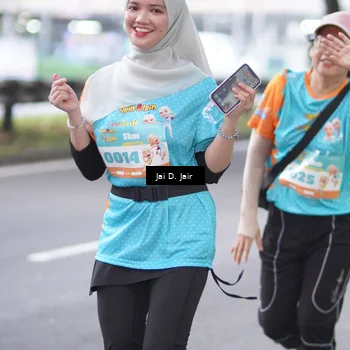 Runner Photo 8250472