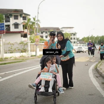 Runner Photo 8250504