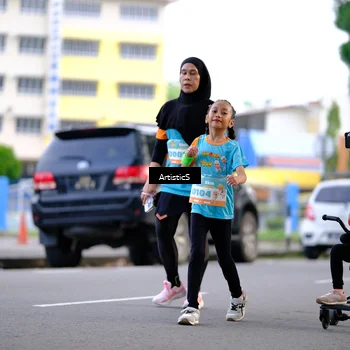Runner Photo 8250510