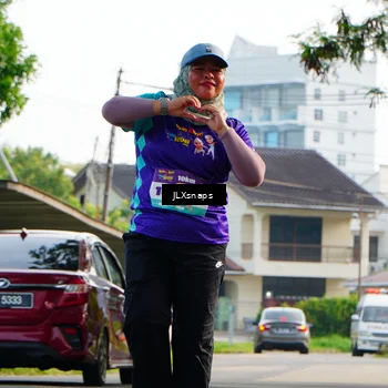 Runner Photo 8250519