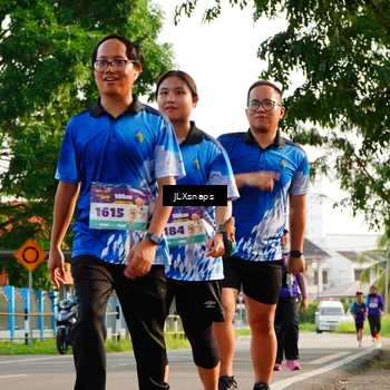 Runner Photo 8250568