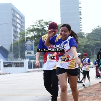 Runner Photo 8250595
