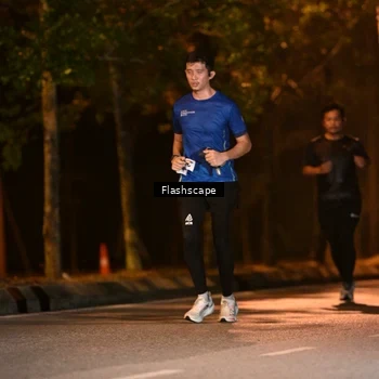 Runner Photo 8250614