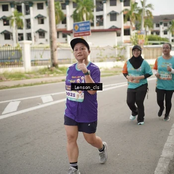 Runner Photo 8250616