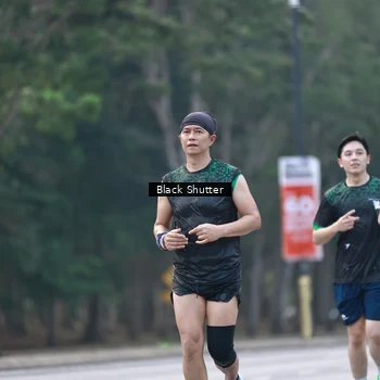 Runner Photo 8250624