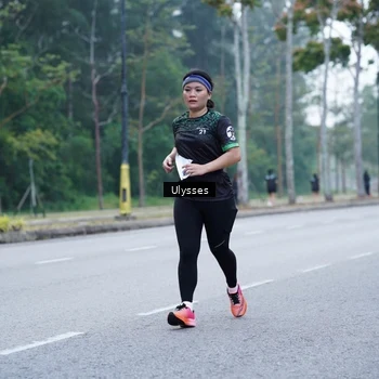 Runner Photo 8250632