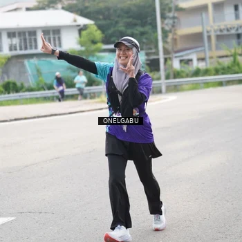 Runner Photo 8250642