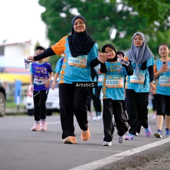 Runner Photo 8250664