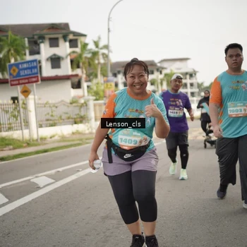Runner Photo 8250671