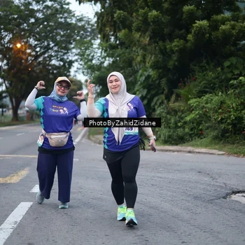 Runner Photo 8250673