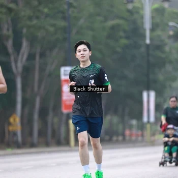 Runner Photo 8250684