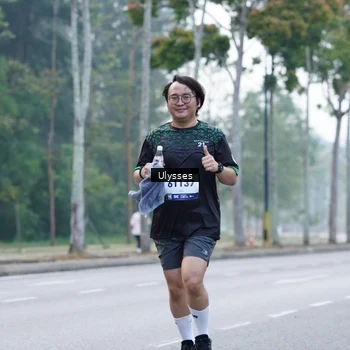 Runner Photo 8250692