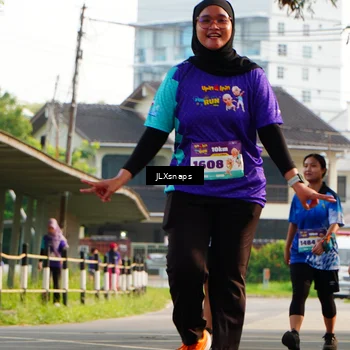 Runner Photo 8250709