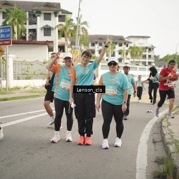 Runner Photo 8250723