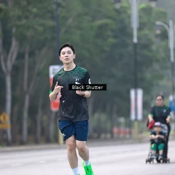 Runner Photo 8250734