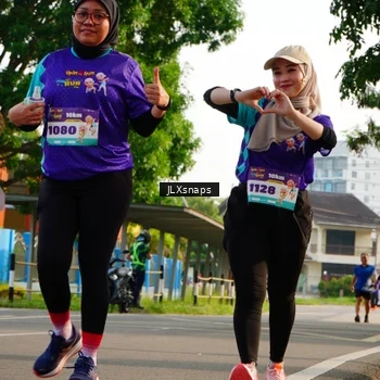 Runner Photo 8250741