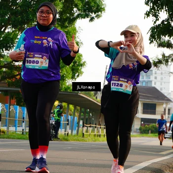 Runner Photo 8250750