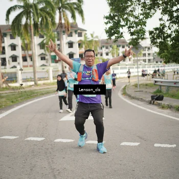 Runner Photo 8250774