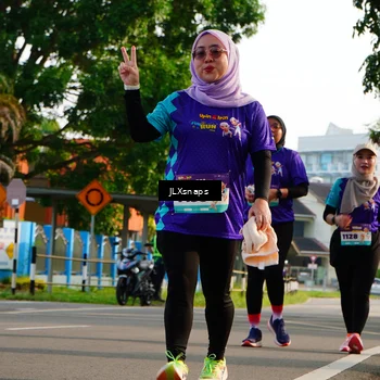 Runner Photo 8250790