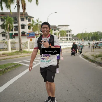 Runner Photo 8250794