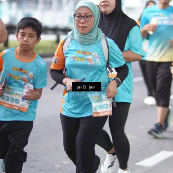 Runner Photo 8250799