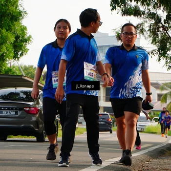 Runner Photo 8250804