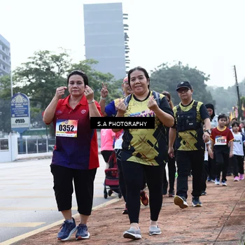 Runner Photo 8250807