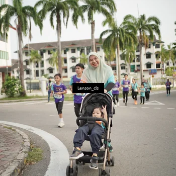 Runner Photo 8250810