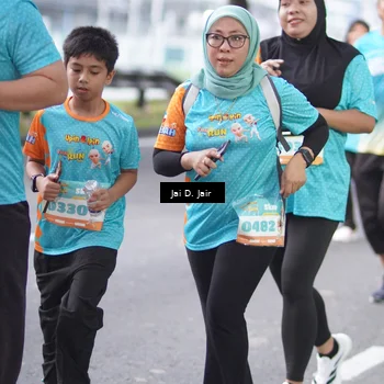 Runner Photo 8250815