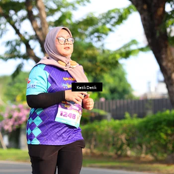 Runner Photo 8250848