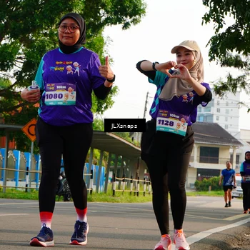 Runner Photo 8250849