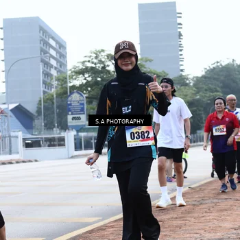 Runner Photo 8250852