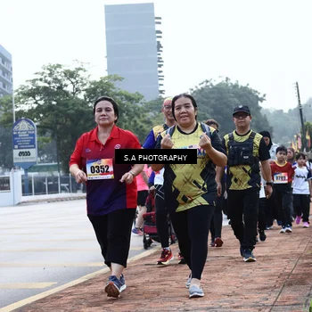 Runner Photo 8250862