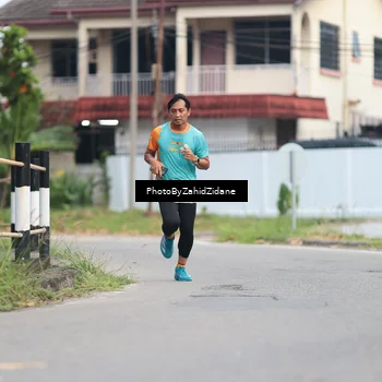 Runner Photo 8250864