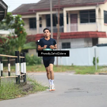 Runner Photo 8250870